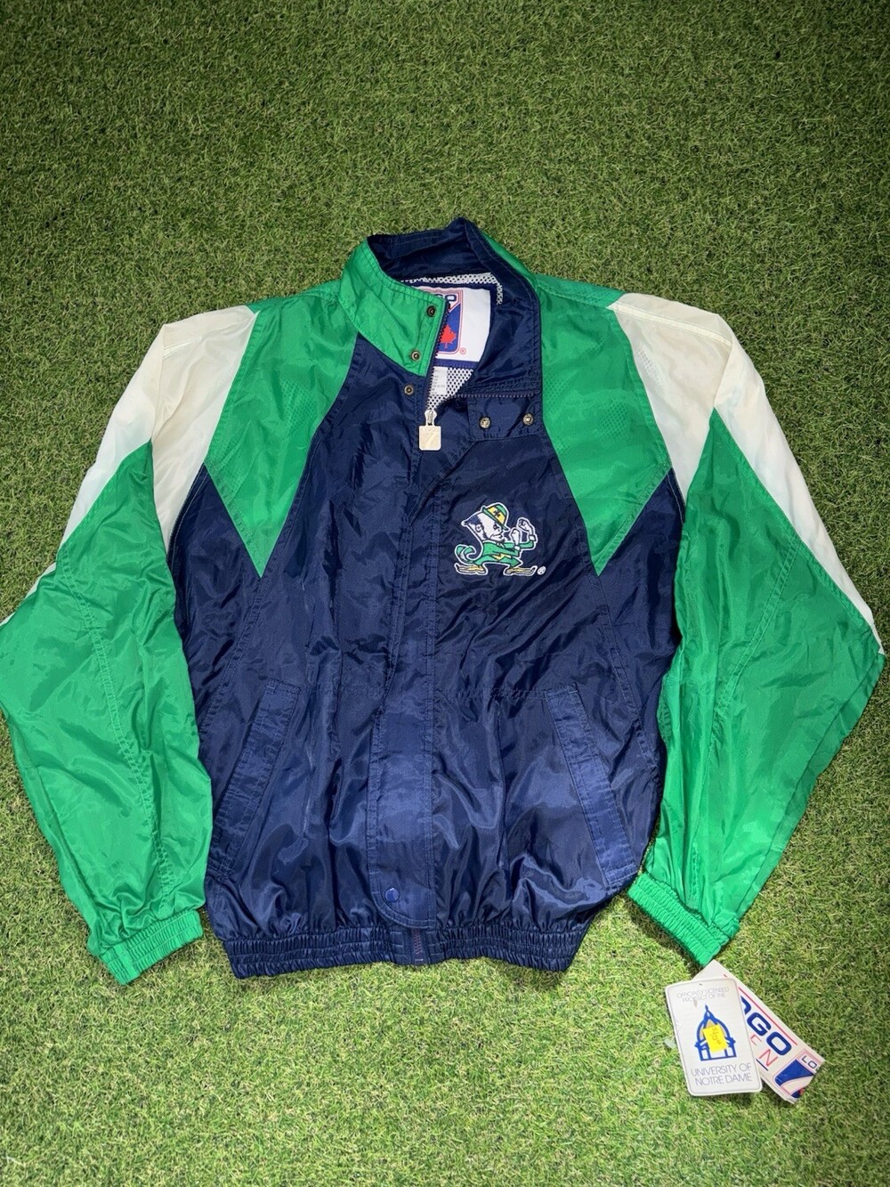 Vintage Norte Dame Logo 7 Jacket Size M BNWT NCAA